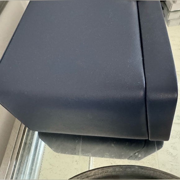 WOLF 1834
Windsor Heritage Double Winder with Cover - Picture 6 of 7